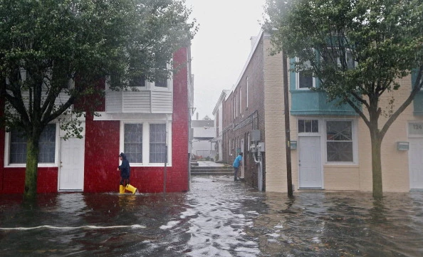Hurricane Sandy Bears Down On U.S. Mid-Atlantic Coastline Sandy in A.C.